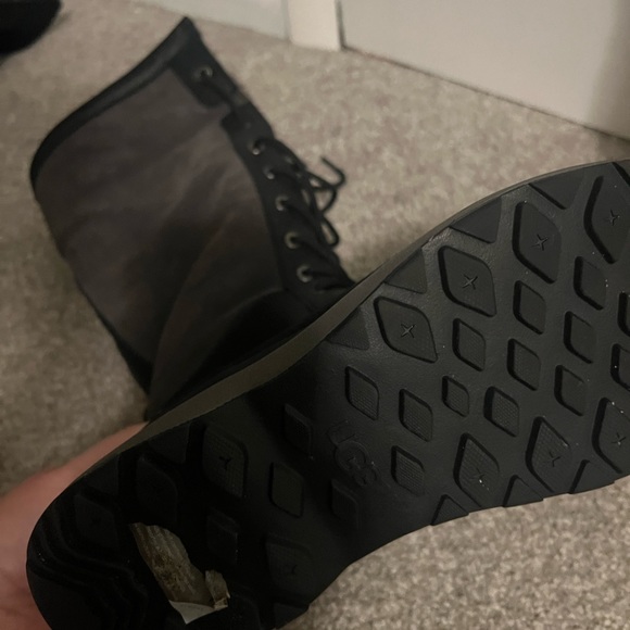 Ugg Adirondack Tall - Picture 3 of 6